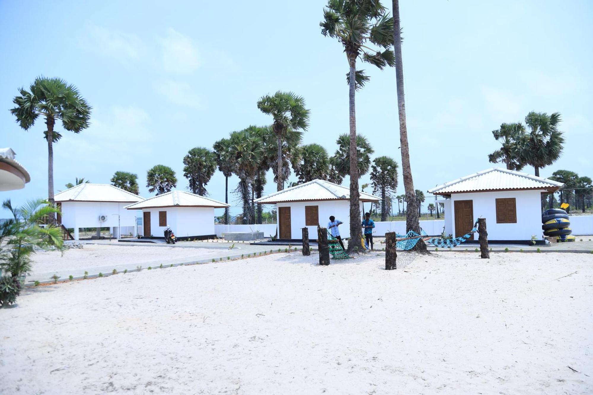 Palm Beach Resort Ceylon Jaffna Extérieur photo