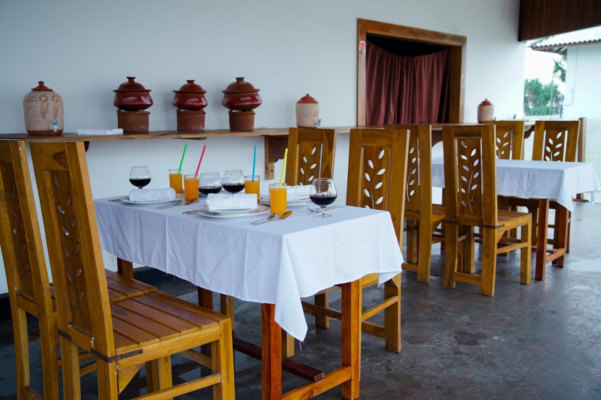 Palm Beach Resort Ceylon Jaffna Extérieur photo